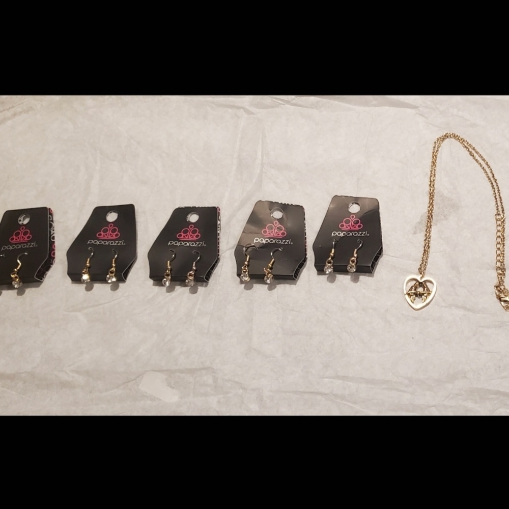 Paparazzi Gold Jewelry Set with Heart Pendant 5 Pair Of Gold Bling Earrings